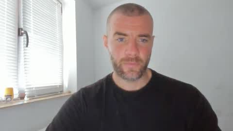 Snapshot of alfiesolomons87 chatting on 10/23/25, 12:15 alfiesolomons87 online show from 10/23/25, 12:15