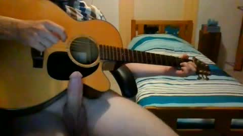 Alfredo Ginger huge cock online show from 07/13/26, 08:44