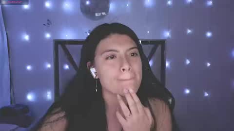 Carolina Join The Fan Club  online show from 10/27/25, 01:09