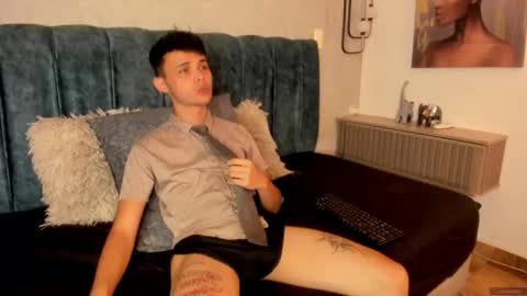 Snapshot of alhan_twink chatting on 05/15/26, 05:03 ALHAN online show from 05/15/26, 05:03