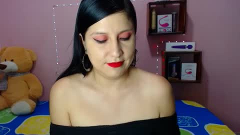 alixia online show from 10/18/25, 11:05