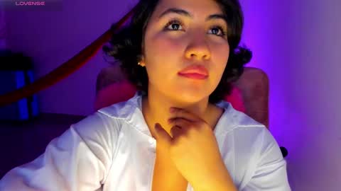 Snapshot of ali_sunce chatting on 02/18/25, 09:43 online show from 02/18/25, 09:43