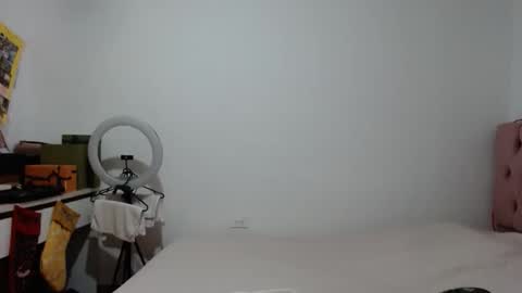 Alia  online show from 12/16/25, 12:21