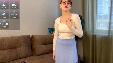 Snapshot of alialesperance chatting on 09/20/25, 05:08 Amelia online show from 09/20/25, 05:08