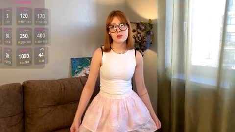 Snapshot of alialesperance chatting on 10/08/25, 04:21 Amelia online show from 10/08/25, 04:21