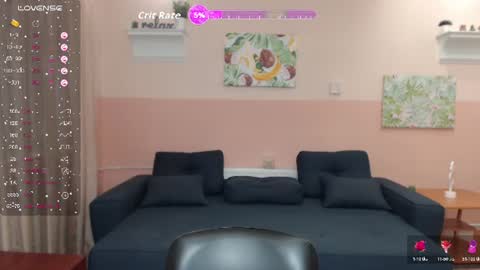 Snapshot of alianna_solo_kiss chatting on 06/23/26, 05:38 Alianna online show from 06/23/26, 05:38