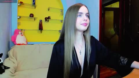 Snapshot of alicanewlove chatting on 03/05/26, 10:17 alice online show from 03/05/26, 10:17