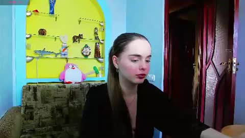 Snapshot of alicanewlove chatting on 06/11/26, 02:53 alice online show from 06/11/26, 02:53
