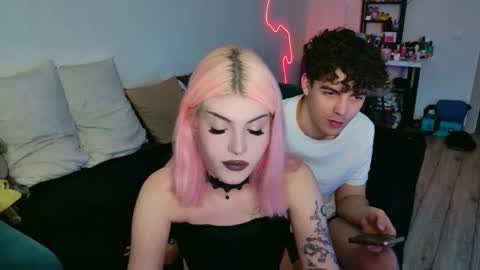 alice and james online show from 09/14/25, 06:07