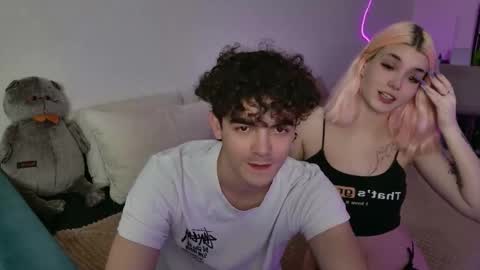 alice and james online show from 09/25/25, 06:39