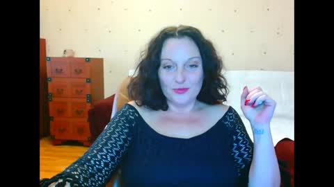 Alice online show from 01/06/25, 12:24