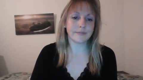 Alice online show from 01/08/25, 04:33