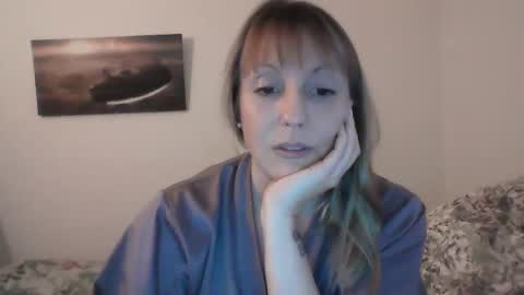 Alice online show from 01/11/25, 04:36