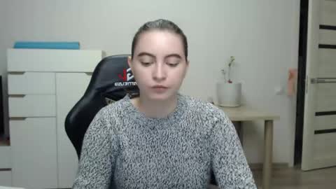 Alice online show from 05/28/26, 04:15