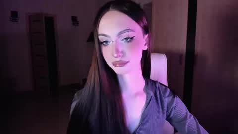 Alice Aris online show from 10/02/25, 03:41