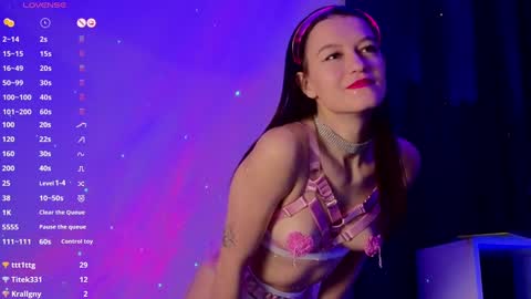 Snapshot of alice__grace_ chatting on 12/29/24, 01:34 your Alice online show from 12/29/24, 01:34