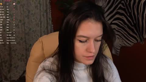 Snapshot of alice__grace_ chatting on 01/29/25, 10:01 your Alice online show from 01/29/25, 10:01