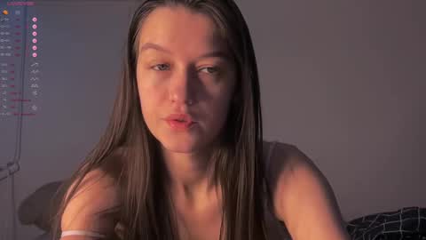 Snapshot of alice__grace_ chatting on 03/01/25, 03:38 your Alice online show from 03/01/25, 03:38