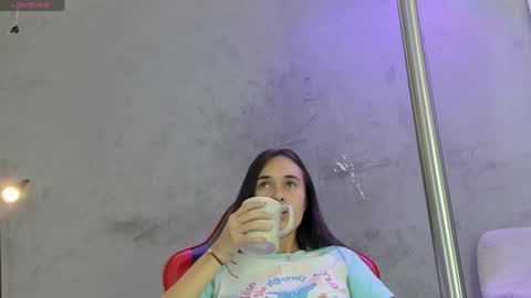 Snapshot of alice__susan chatting on 04/11/26, 08:02 Alice Susan online show from 04/11/26, 08:02