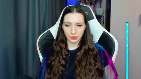 Alice online show from 09/19/25, 03:34