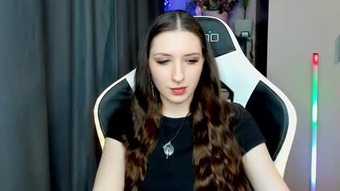 Alice online show from 09/26/25, 02:32