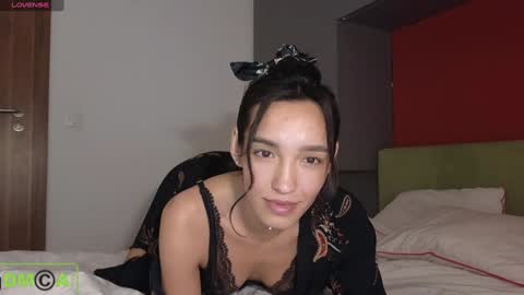 A R Y A  T I A online show from 01/05/25, 03:45