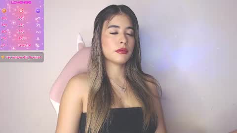 alice_cespedes online show from 06/23/26, 06:17