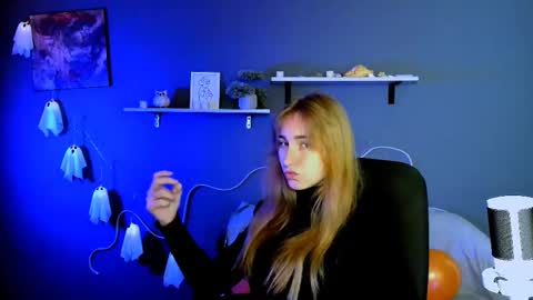 alice_cold online show from 10/27/25, 09:35