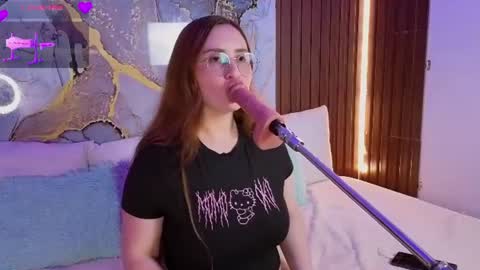 Mey online show from 07/13/26, 04:04
