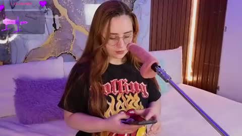 Mey online show from 07/14/26, 03:44