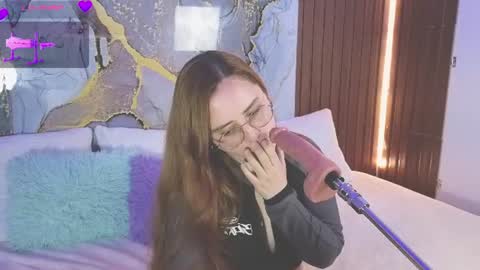 Mey online show from 07/17/26, 03:35