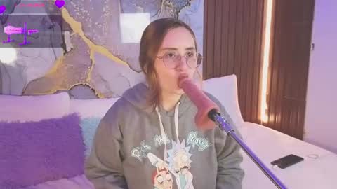 Mey online show from 07/19/26, 04:16