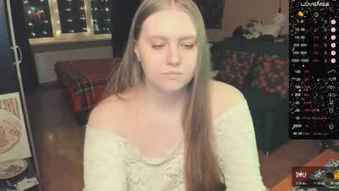 Snapshot of alice_dreamgirl_ chatting on 12/19/25, 01:51 Alice 3 online show from 12/19/25, 01:51
