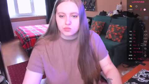 Snapshot of alice_dreamgirl_ chatting on 01/13/26, 11:59 Alice 3 online show from 01/13/26, 11:59