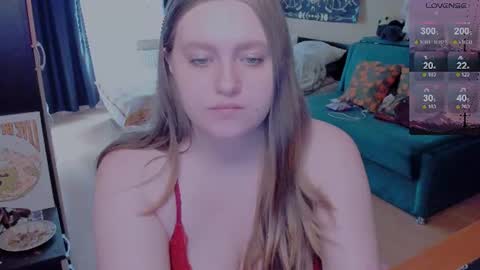Snapshot of alice_dreamgirl_ chatting on 07/28/26, 12:48 Alice 3 online show from 07/28/26, 12:48