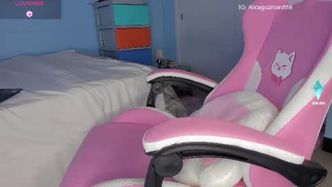 ALICE    Alice guzman online show from 07/21/26, 03:58