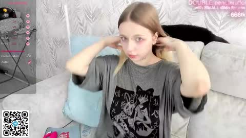 Snapshot of alice_halle chatting on 03/11/26, 10:21 alice_halle online show from 03/11/26, 10:21