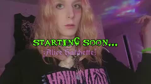 Snapshot of alice_hatchette chatting on 06/19/26, 07:06 Alice Hatchette online show from 06/19/26, 07:06