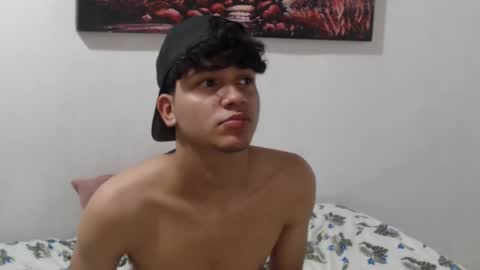 Snapshot of alice_julls chatting on 10/10/25, 06:40 alice online show from 10/10/25, 06:40