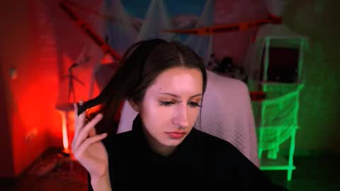 alice_lice online show from 10/28/25, 08:07