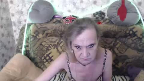 Snapshot of alice_longstocking chatting on 07/12/26, 02:35 alice longstocking online show from 07/12/26, 02:35