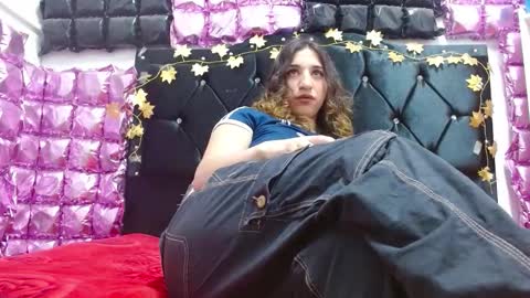 alice online show from 10/24/25, 12:01