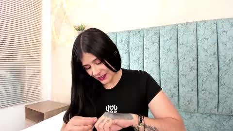 alice and amber online show from 02/11/25, 04:01