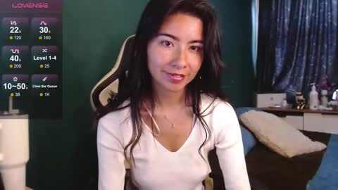 Snapshot of alice_middle01 chatting on 03/18/26, 03:37 Alice online show from 03/18/26, 03:37