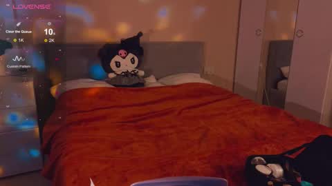 Snapshot of alice_miiiller chatting on 09/26/25, 06:28 Alice online show from 09/26/25, 06:28