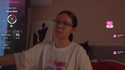 Snapshot of alice_miiiller chatting on 10/02/25, 04:52 Alice online show from 10/02/25, 04:52