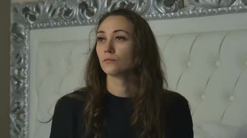 Snapshot of alice_munro chatting on 12/05/25, 06:37 AliceMunro online show from 12/05/25, 06:37