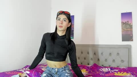 Alice Oceans.  online show from 12/31/24, 05:55