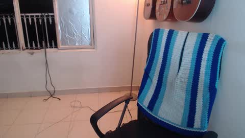 Snapshot of alice_psilocybe_sabina420 chatting on 11/05/25, 03:17 Alicia Aldara online show from 11/05/25, 03:17