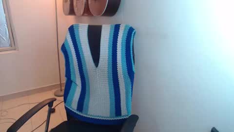 Snapshot of alice_psilocybe_sabina420 chatting on 11/22/25, 04:44 Alicia Aldara online show from 11/22/25, 04:44